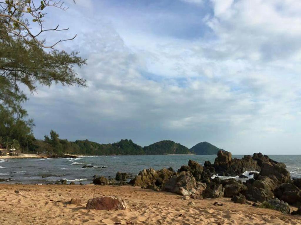 Vanavaree Resort Ban Nong Nam Khao Exterior photo